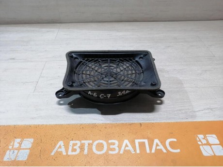 Audi A6 C7 динамик торпедо