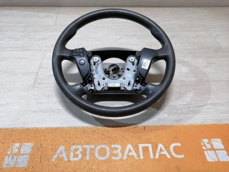 Avensis 2 №1 руль деф