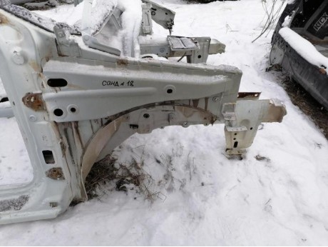 Sandero №18 лонжерон правый