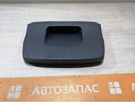 Sandero 2 обшивка крышки багажника
