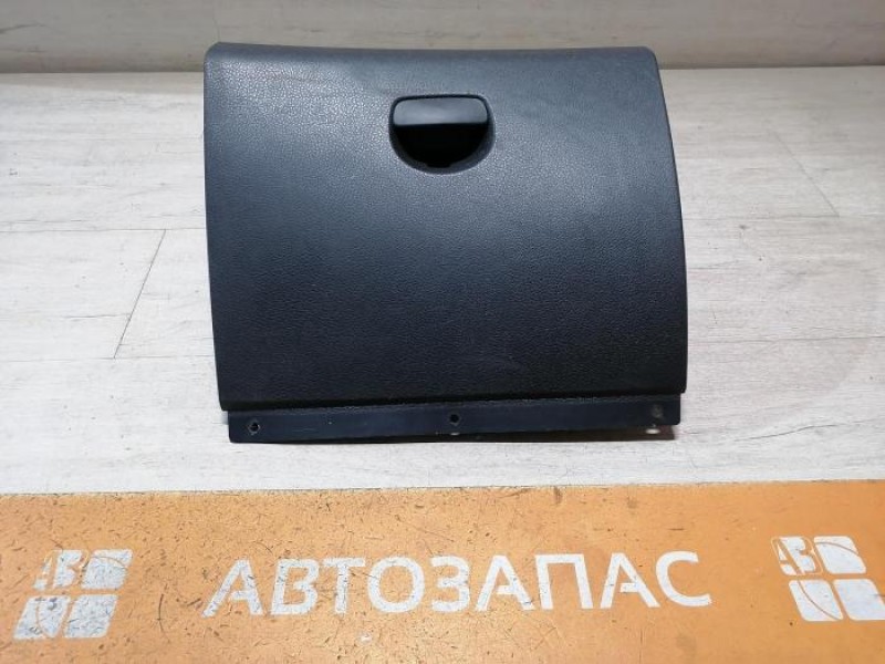 Sandero 2 бардачок