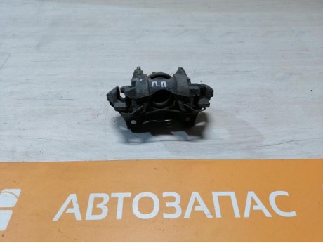 Sandero №4 суппорт передний правый 1,6 8 кл