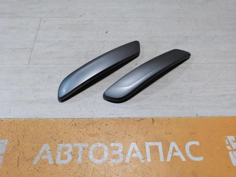 Sandero №18 накладка ручки обшивки двери комплект