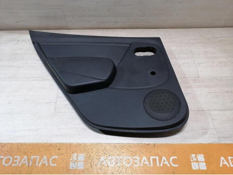 Sandero 1 обшивка двери задняя левая мех