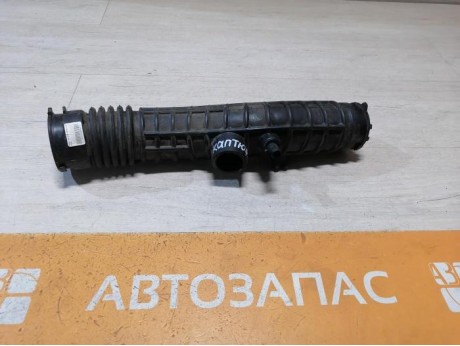 Sandero №9 патрубок воздушного фильтра H4M