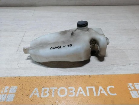 Sandero 2 бачок омывателя лобового