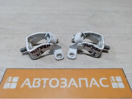 Tiguan петля багажника