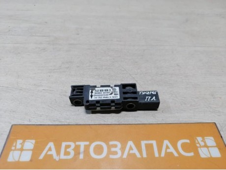 Touareg датчик удара передний