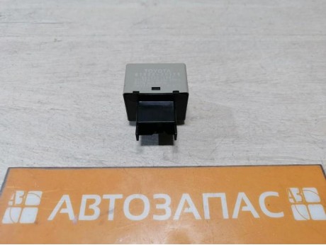 Camry v40 №2 реле поворотов