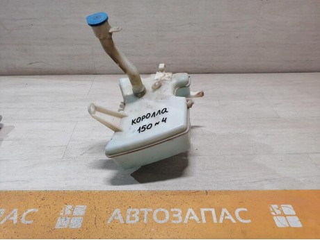 Corolla бачок омывателя