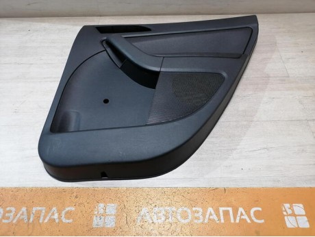 Yeti обшивка двери задняя правая мех деф