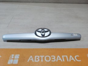 Camry v40 №2 молдинг крышки багажника