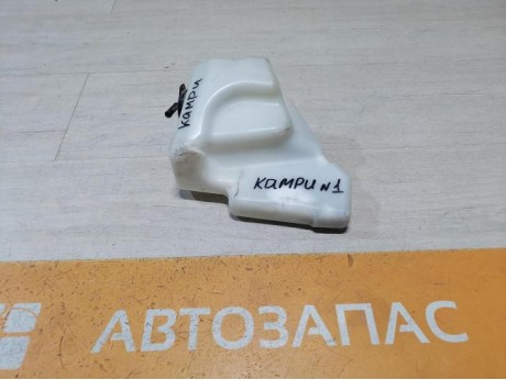 Camry v40 №3 бачок расширительный