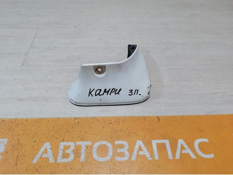 Camry v40 №1 брызговик задний правый