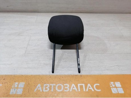 Logan 2 подголовник передний