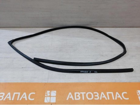 Prado 150 №2 бархотка верхняя передняя левая