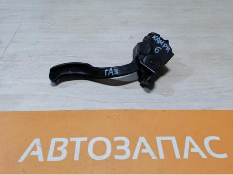 Camry v40 №6 педаль газа