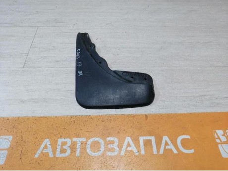 Sandero №13 брызговик задний левый