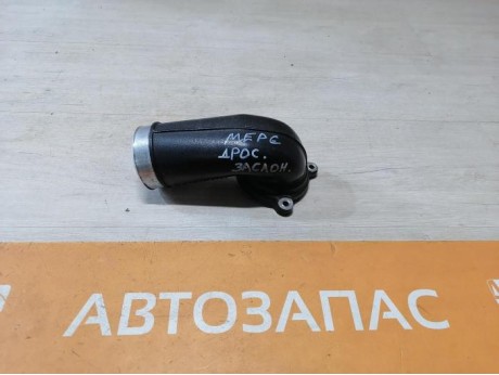 Mercedes E210 патрубок дроссельной заслонки