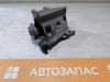 Mercedes E210 кронштейн генератора 1110930345