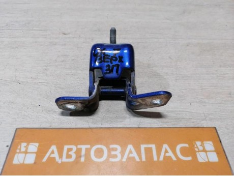 Mazda CX7 петля двери задняя правая верхняя