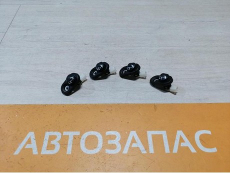 Mazda CX7 концевик двери