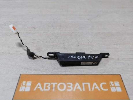 Mazda CX7 антенна бесключевого доступа