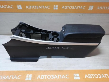 Mazda CX7 подлокотник деф