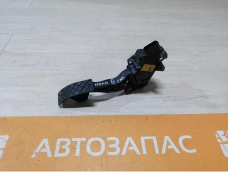 Polo №6 педаль газа