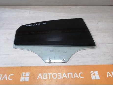 Rio 3 №8 стекло заднее правое 13