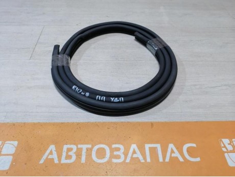 Rio 3 №8 уплотнитель дверного проема передний правый