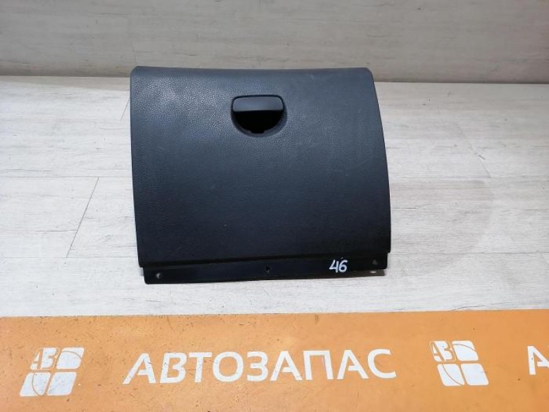 Logan №46 бардачок