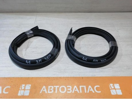 Logan №46 молдинг крыши правый