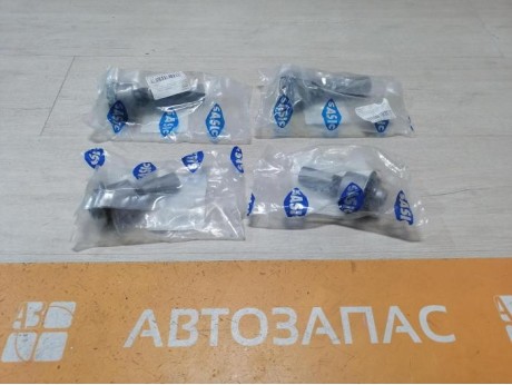 Qashqai П сайлентблок переднего подрамника к-кт