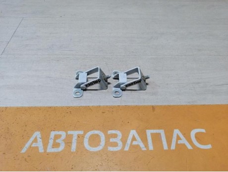 Kaptur петля багажника