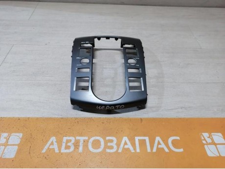 Cerato 2 №1 рамка под магнитолу