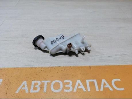 Rio 3 №9 бачок тормозного цилиндра мкпп
