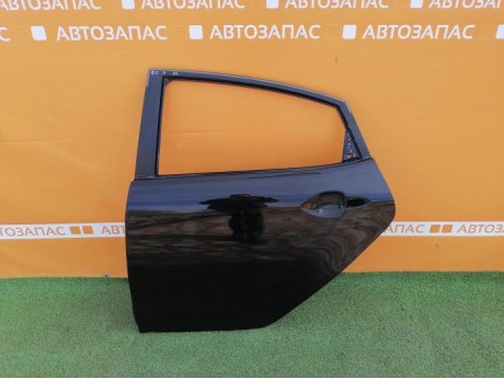 Rio 3 №9 дверь задняя левая деф
