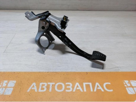 Rio 3 №9 педаль тормоза