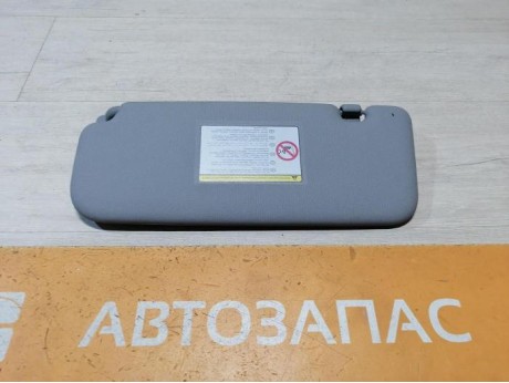 Rio 3 №9 козырек солнцезащитный правый