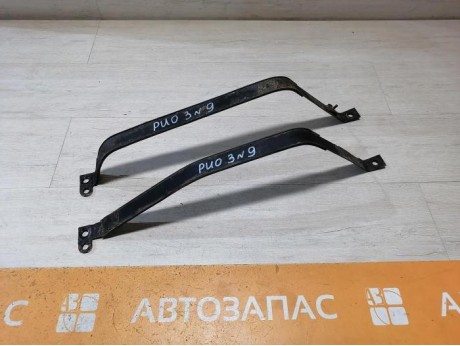 Rio 3 №9 крепление бензобака к-кт