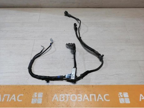 Rio 3 №9 клемма плюсовая