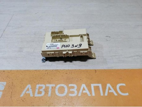 Rio 3 №9 блок предохранителей салона