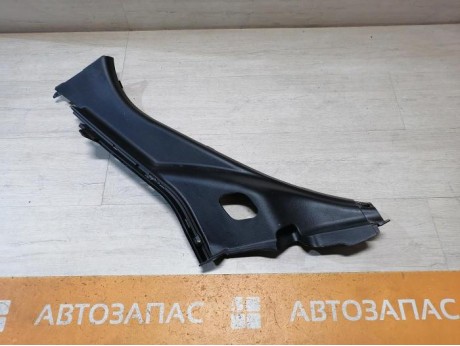 Rio 3 №9 обшивка задней стойки нижняя левая