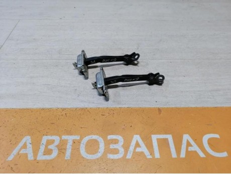 Rio 3 №9 ограничитель двери задний