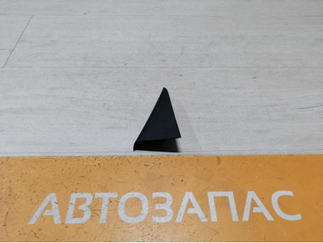 Rio 3 №9 накладка двери внутренняя задняя правая уголок