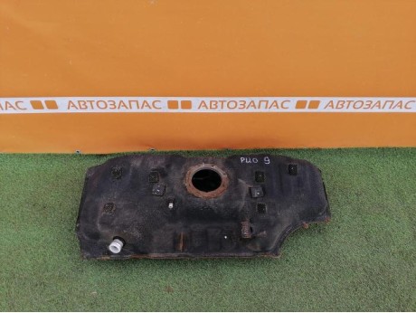 Rio 3 №9 бензобак