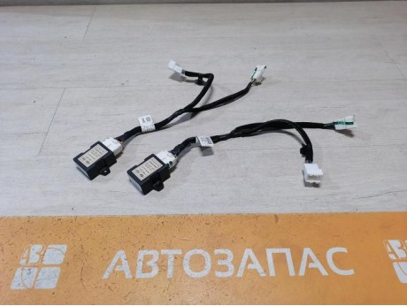 Rio 3 №9 блок управления подогревом сидений с проводкой