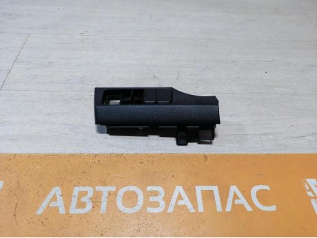 Rio 3 №9 накладка торпедо под блок кнопок