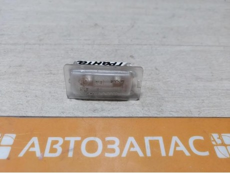 Granta №1 плафон бардачка